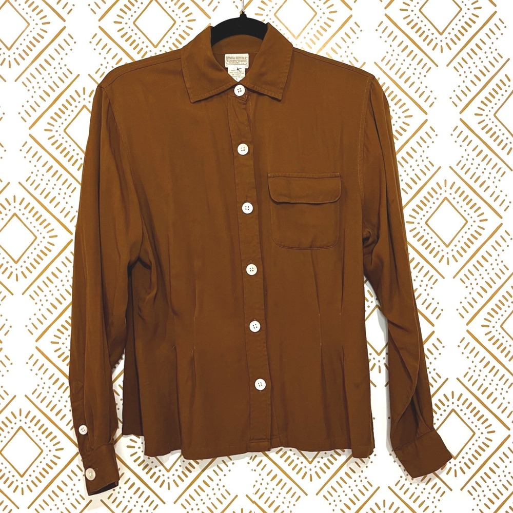 VIntage 90s Banana Republic Rayon Button Down Shirt Brown Womens S Safari Travel